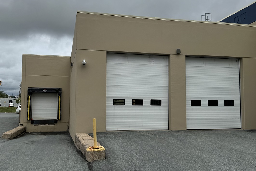 All weather loading at SmartStopSelfStorage-610 Wright Ave, Dartmouth, NS