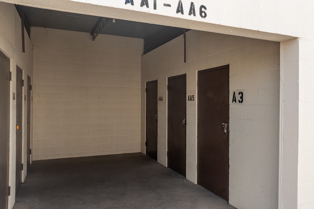 Drive up units at AmericanSelfStorage-AlbuquerqueNM-720CandelariaRdNE