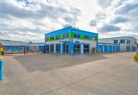SmartStopSelfStorage-ScarboroughONT-515 Centennial Rd N-Hero