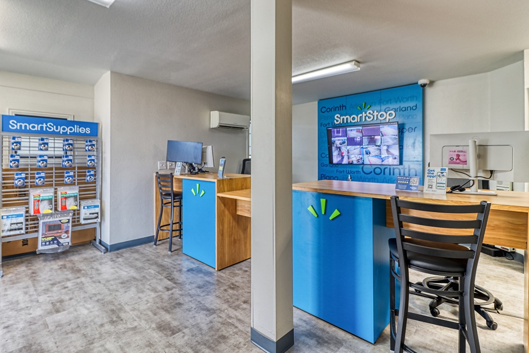 SmartStopSelfStorage-CorinthTX-3701FM2181-Office