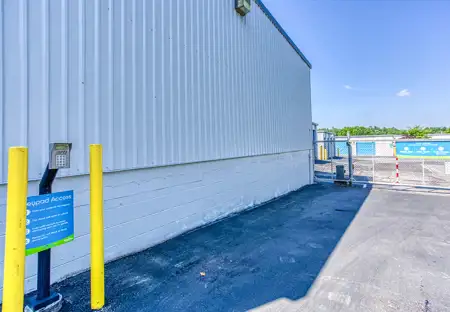SmartStopSelfStorage-ArdenNC-3909SweetenCreekRd-Security