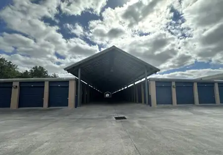 SmartStopSelfStorage-ShenandoahTX-18250Interstate45S-DriveUp