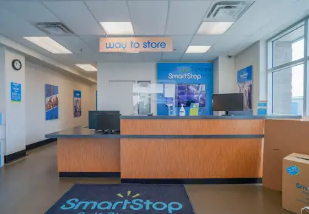 SmartStopSelfStorage-BramptonONT-8BrewsterRd-Office