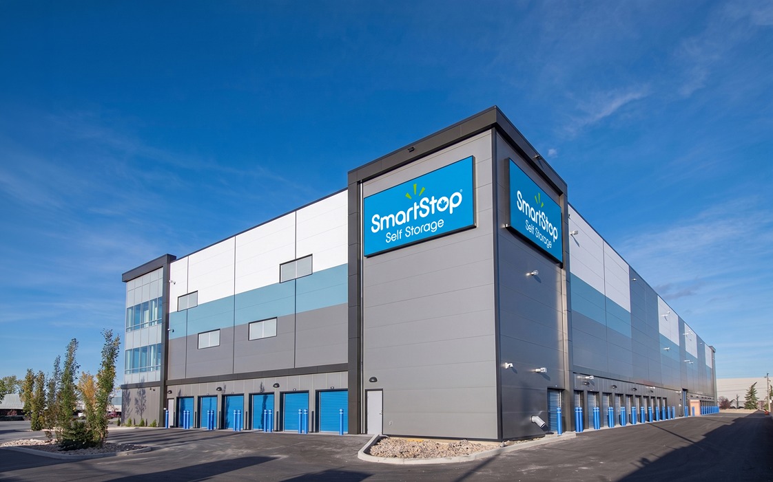 Storefront at 5411 DufferinBlvdSE, Calgary, AB - SmartStop