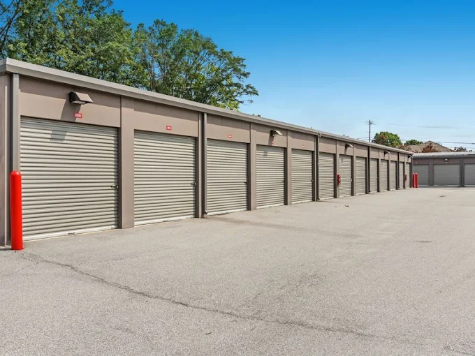 SmartStopSelfStorage-SpartanburgSC-899EMainSt-DriveUp