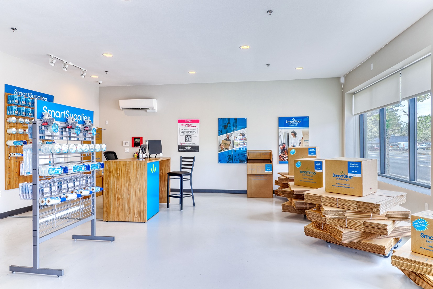 4836 SE Powell Blvd, Portland, OR - Moving Supplies