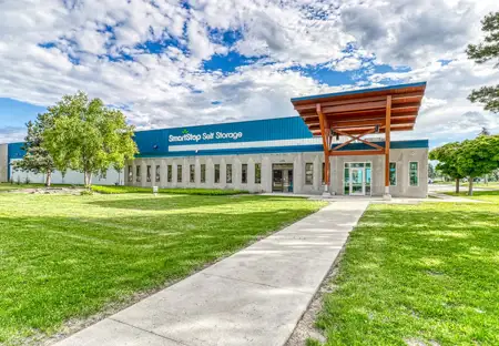 SmartStopSelfStorage-BurlingtonONT-1770 ApplebyLine-Hero