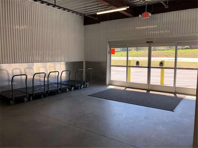 SmartStopSelfStorage-SpartanburgSC-1640JohnBWhiteSrBlvd-Hand Carts