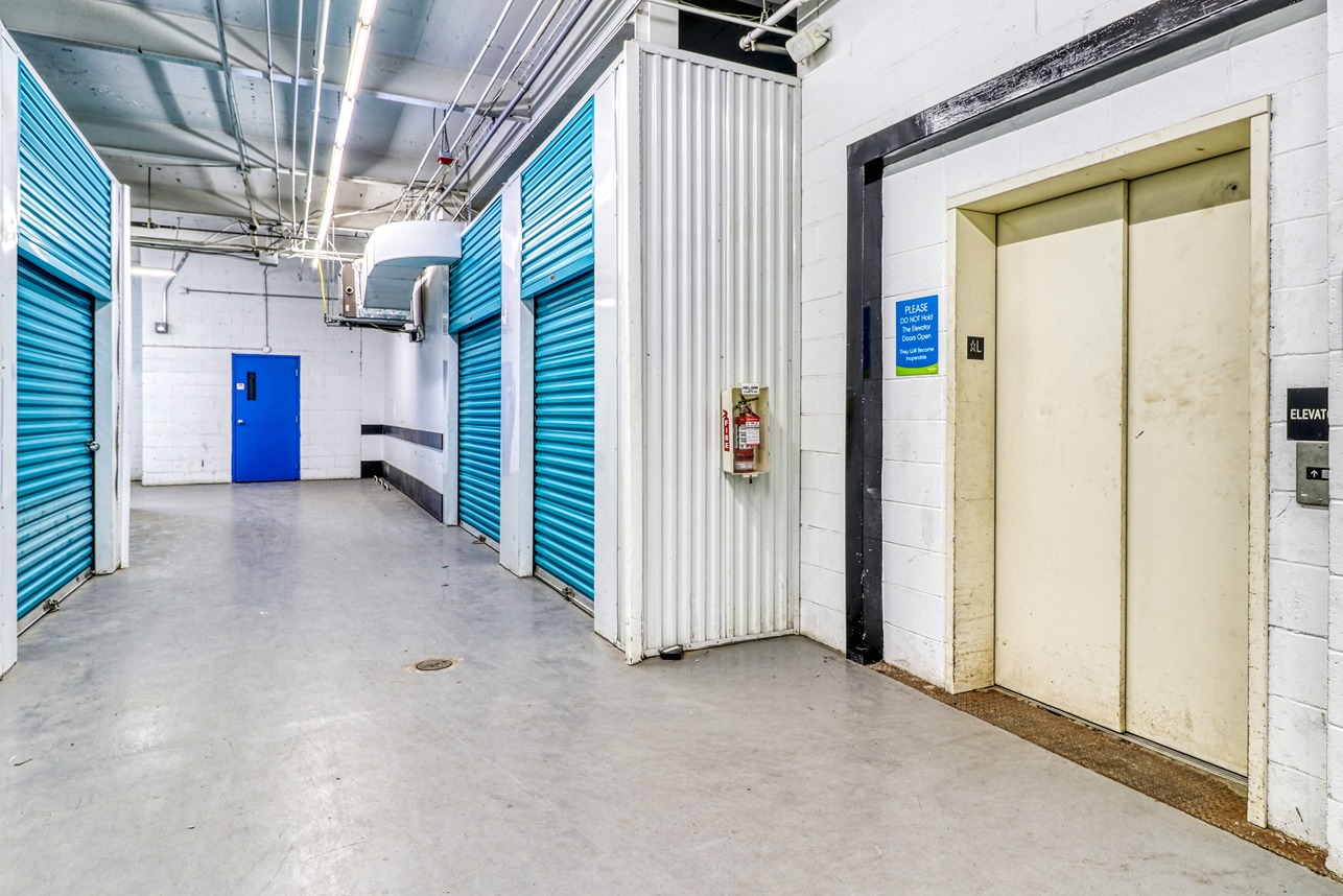 SmartStopSelfStorage-7 Ingram Dr-NorthYork,ONT-M3L1G5-Elevators