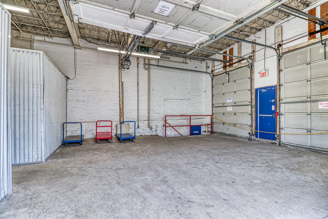 SmartStopSelfStorage-HamiltonONT-24 Sanford Ave-Loading Bays Interior