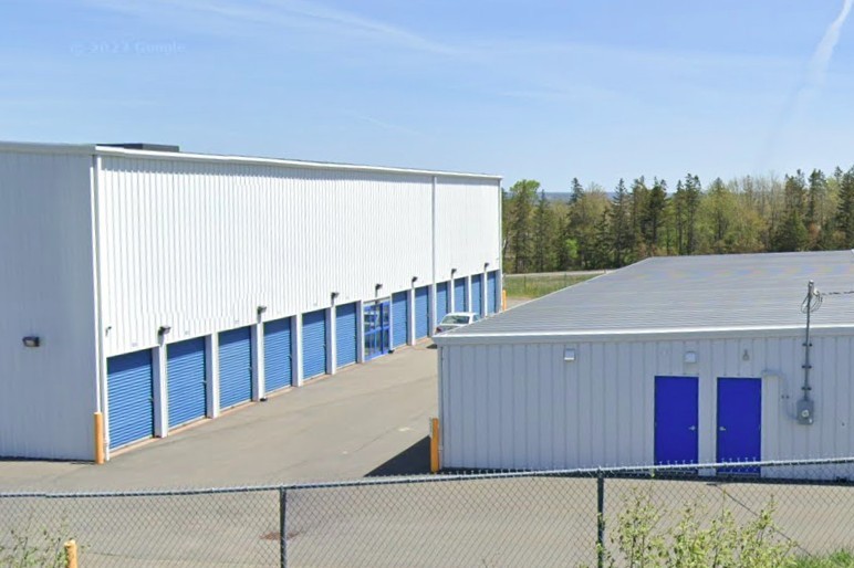 Drive up units at SmartStopSelfStorage-158 Parkway Dr Truro Heights, NS