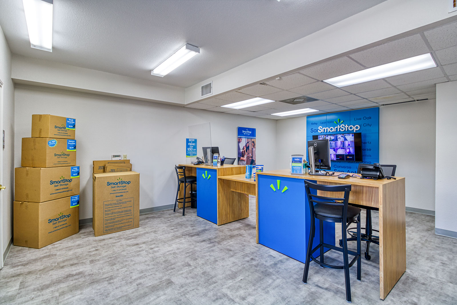 SmartStopSelfStorage-SanAntonioTX-8239BroadwaySt-Office