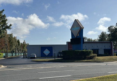 SmartStopSelfStorage-OrlandoFL-6707NarcoosseeRd-Hero