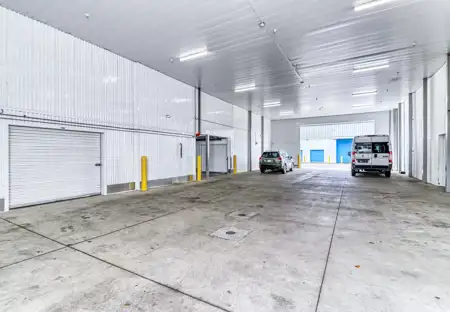 4836 SE Powell Blvd, Portland, OR - Loading Dock Interior