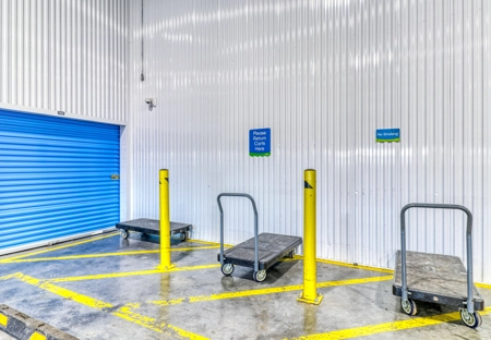 SmartStop Self Storage Facility at 16600 SE 18th Street, Vancouver, WA - Moving Carts