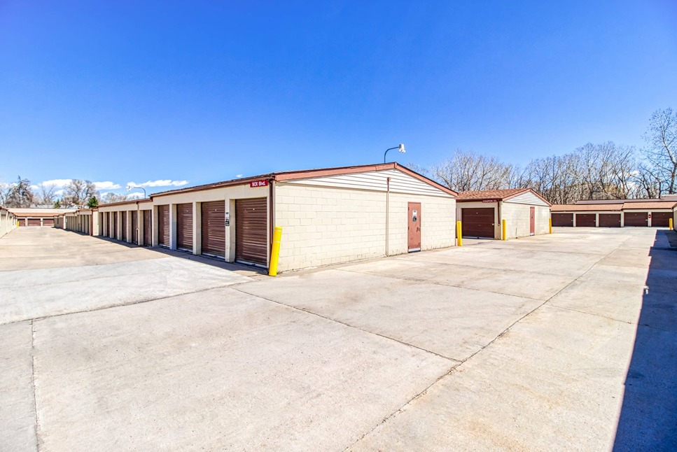 SmartStopSelfStorage-DenverCO-8881 EFloridaAve-DriveUp2