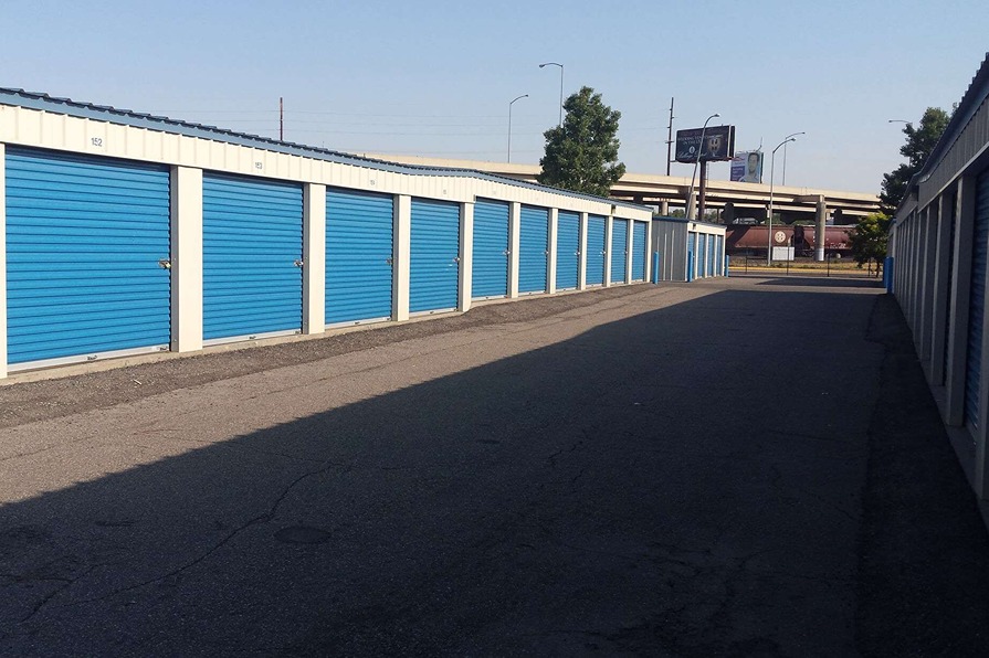 DriveUp2 at NewFrontierSelfStorage-4740UnderpassAve