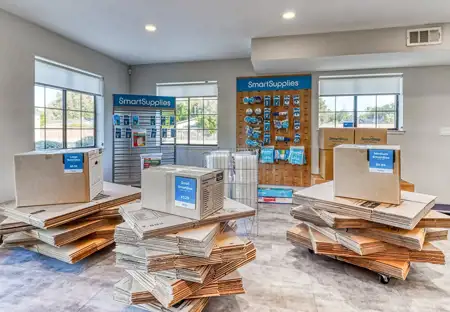 SmartStopSelfStorage-ConcordCA-1597MarketSt-Moving Supplies