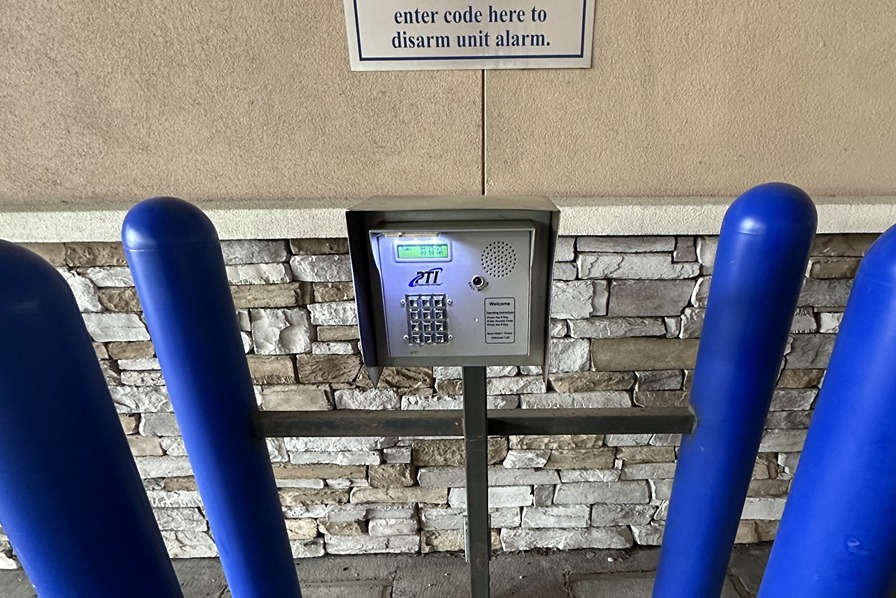 SmartStopSelfStorage-HoustonTX-2412WHolcombeBlvd-Keypad