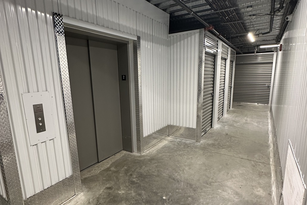 OldSouthSelfStorage-NantucketMA-54Old SouthRd-Elevators