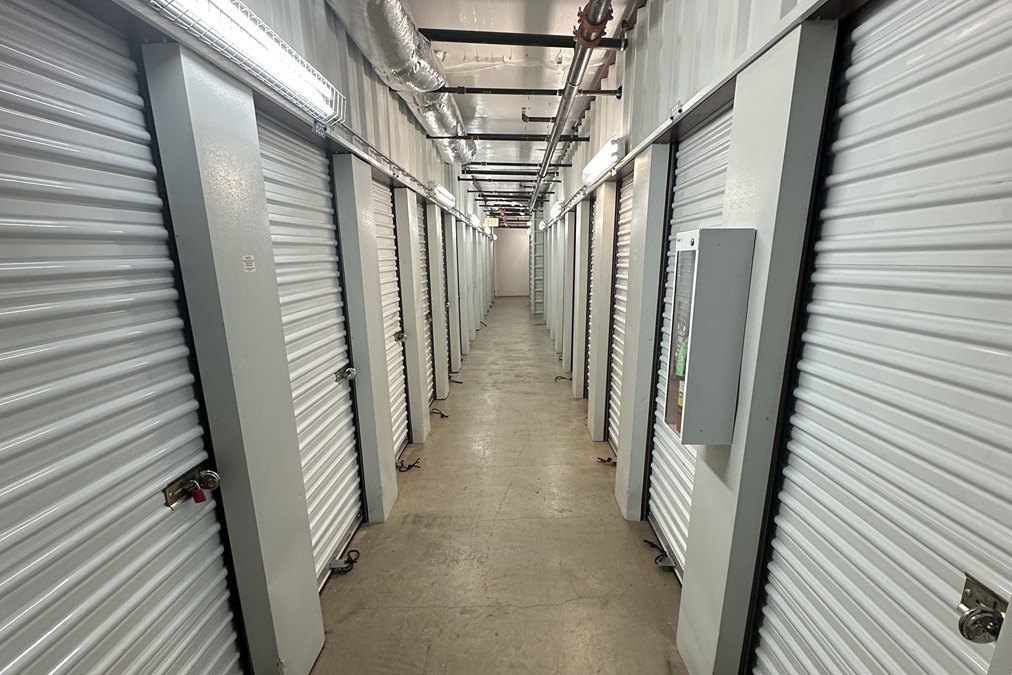 SmartStopSelfStorage-DallasTX-8110SCockrellHillRd-ClimateControlUnits