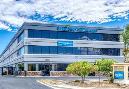 SmartStopSelfStorage-NorthLasVegasNV-2555WCentennialPrkwy-Hero