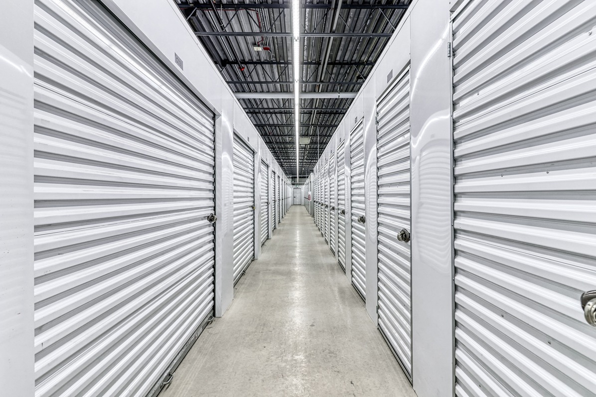 SmartStopSelfStorage-WoodbridgeONT-411 Cityview Blvd-Interior Units