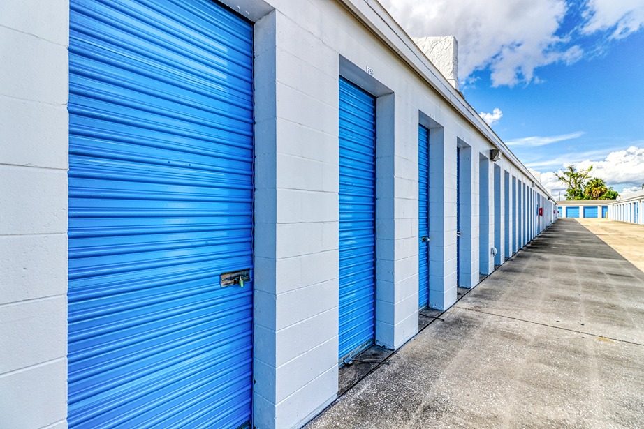 SmartStopSelfStorage-LongwoodFL-460FloridaCentralPkwy-DriveUp3