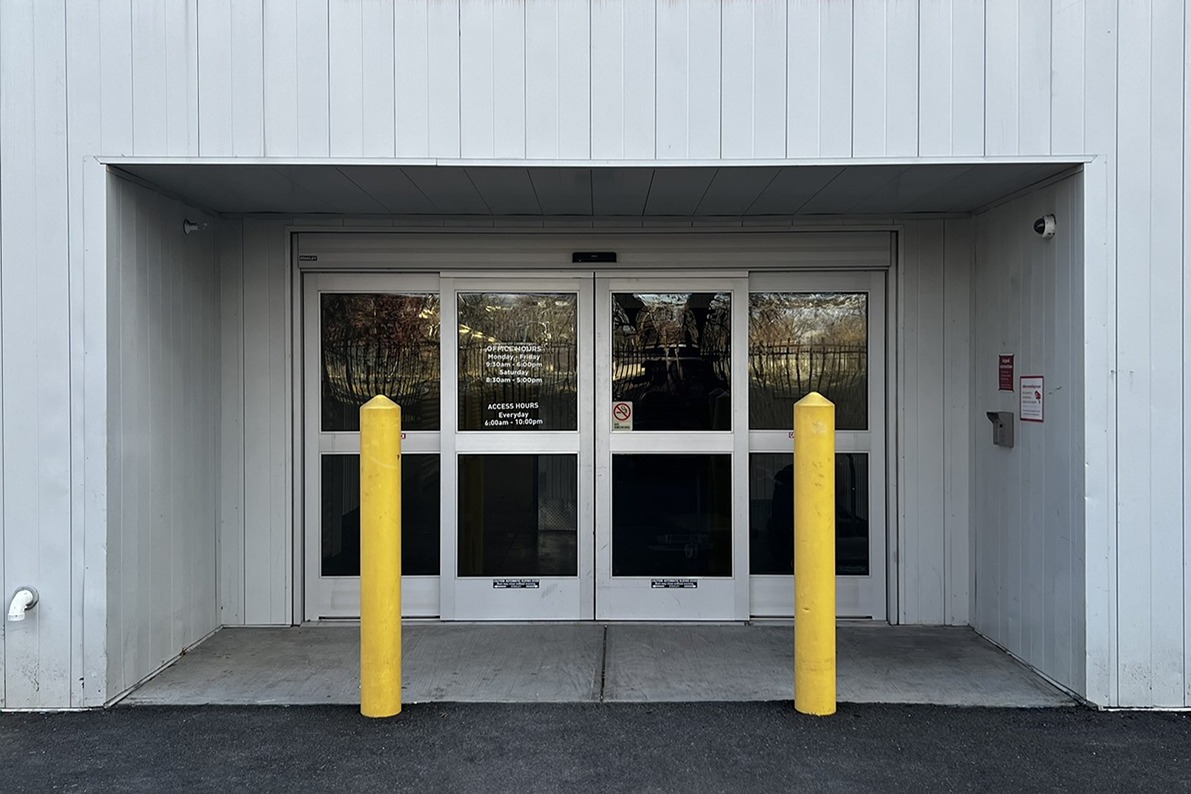 SmartStopSelfStorage-HillsideNJ-591 N Union Ave-Entry Door