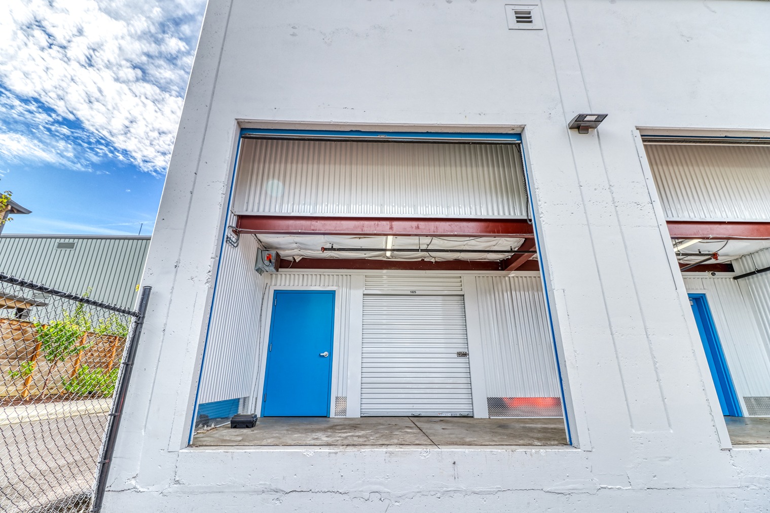 4836 SE Powell Blvd, Portland, OR - Loading Dock