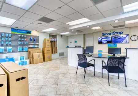 SmartStop-Self-Storage-189LintonBlvd-DelrayBeachFL-Office