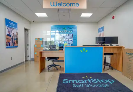 SmartStopSelfStorage-VaughanONT-50CityviewBlvd-Office