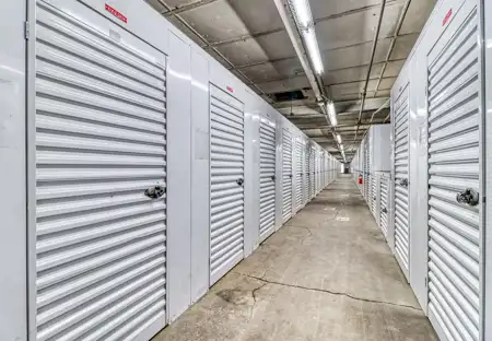 SmartStopSelfStorage-NewarkNJ-99EvergreenAve-ClimateControlledUnits