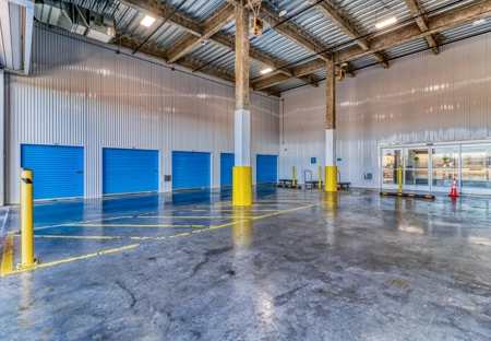 SmartStop Self Storage Facility at 16600 SE 18th Street, Vancouver, WA - Loading