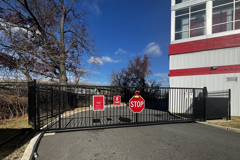 SmartStopSelfStorage-HillsideNJ-591 N Union Ave-Gate Access