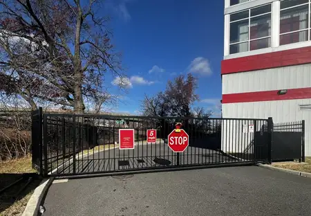 SmartStopSelfStorage-HillsideNJ-591 N Union Ave-Gate Access