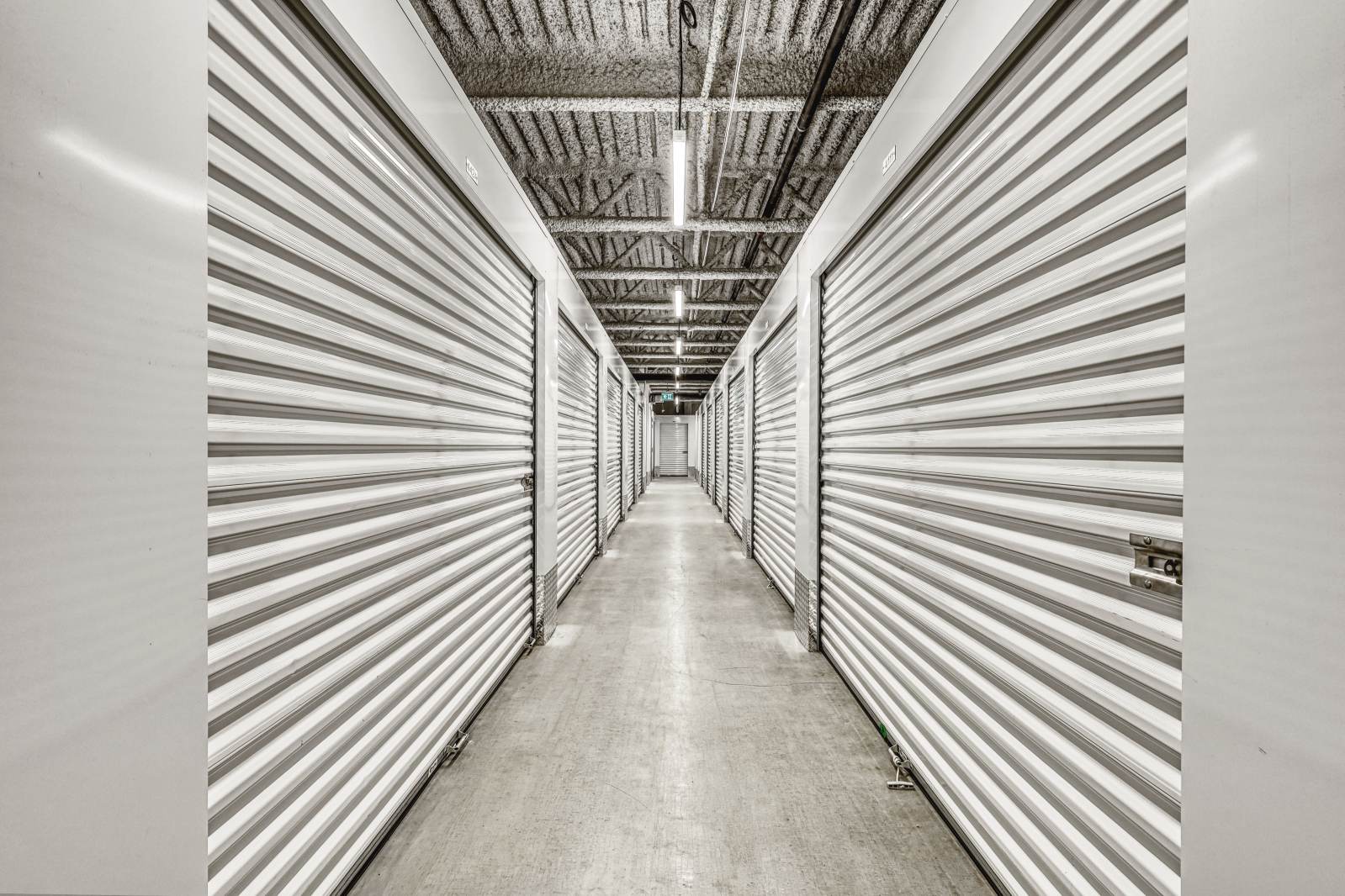 climate control storage unit hallway at SmartStop self storage facility in Toronto, Ontario on 1480 Jane St.