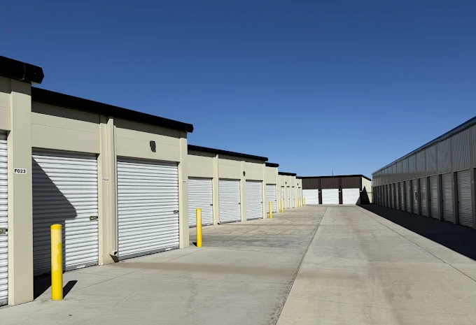 Drive up units at NewFrontierSelfStorage-1161EvansSt, Laramie, WY