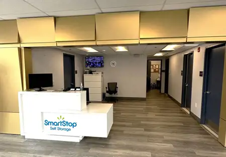 SmartStopSelfStorage-RahwayNJ-2255 Elizabeth Ave-Office