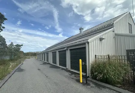 OldSouthSelfStorage-NantucketMA-54Old SouthRd-DriveUpUnits