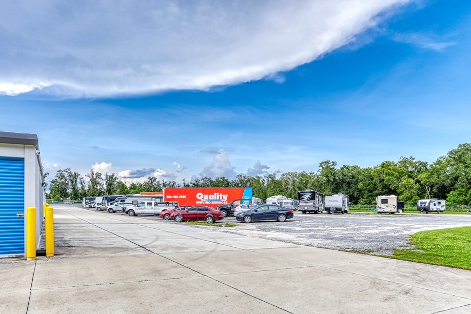 RV/Auto/Boat Storage at SmartStop Self Storage 175 Rolling Acres Rd, Lady Lake, FL