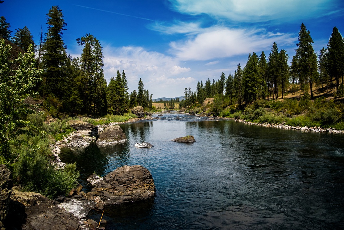image of the Spokane river near Spokane Valley, WA