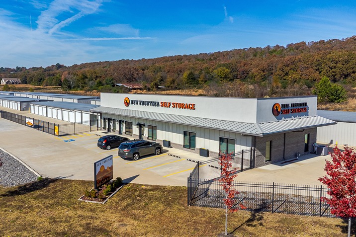 Storefront at New Frontier Self Storage-ConwayAR-2050SalemRd