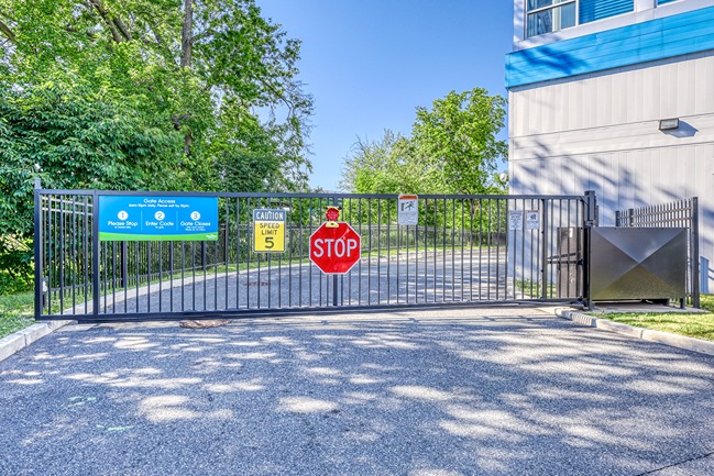 SmartStopSelfStorage-HillsideNJ-591 N Union Ave-Gate Access