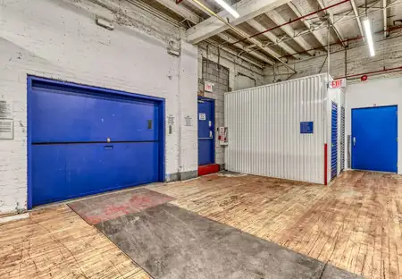 SmartStopSelfStorage-HamiltonONT-24 Sanford Ave-Elevator