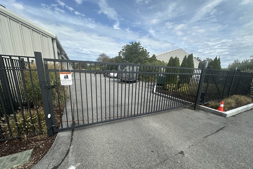 OldSouthSelfStorage-NantucketMA-54Old SouthRd-GateAccess