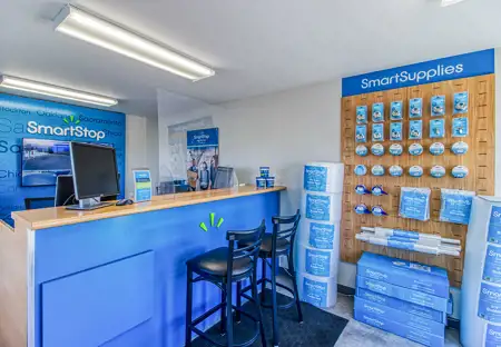 SmartStopSelfStorage-VallejoCA-1401EnterpriseSt-Office