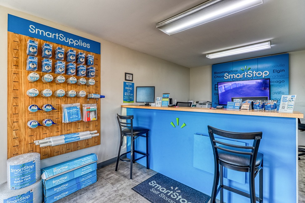 SmartStopSelfStorage-RomeovilleIL-1302MarquetteDr-Office