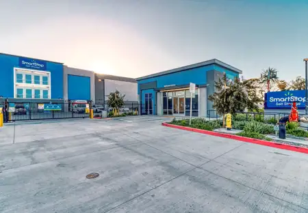 SmartStop Self Storage Facility 970 industrial Blvd, Chula Vista - Exterior