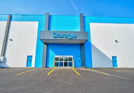 SmartStopSelfStorage-BramptonONT-8BrewsterRd-Security